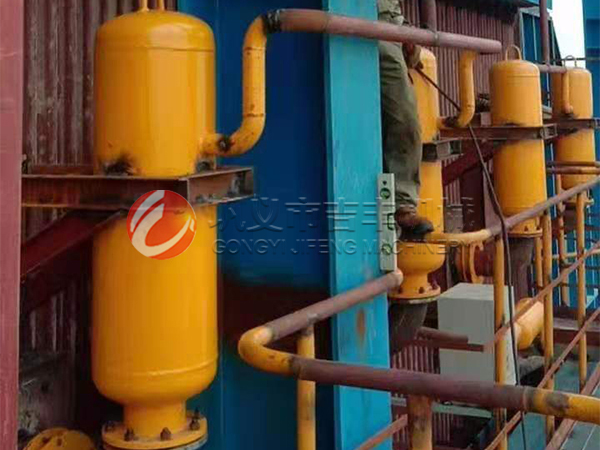 �������F��